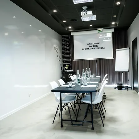 Pentahotel Paris Charles De Gaulle Hotel 4*