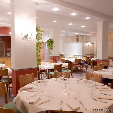 Pentahotel Paris Charles De Gaulle 4* Roissy-en-France